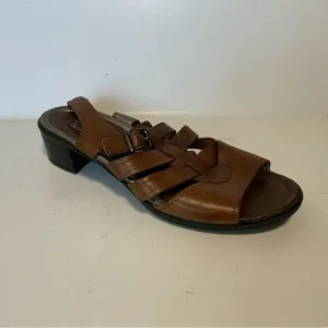 ECCO Camel Brown Strappy Open Toe Low Sandal